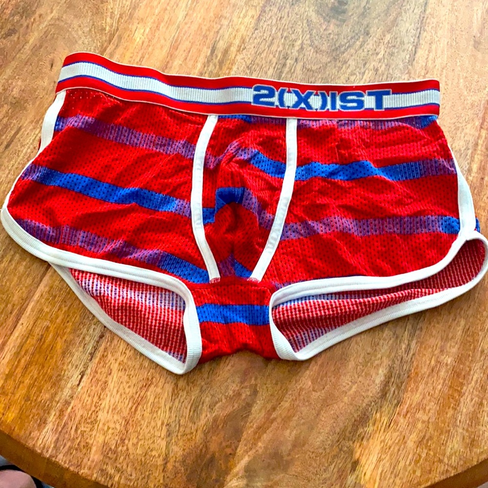 Medium 2(X)IST Red/White/Blue Mesh Trunks